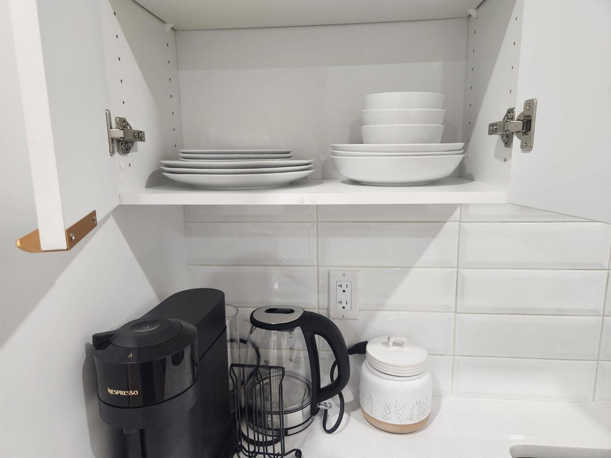 Brand New Deluxe 2 Bedroom Suite With Ac & Den YYC Eksteriør bilde